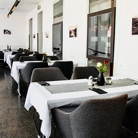 Zur Schonenburg Hotel