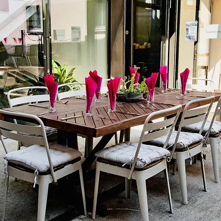 Zur Schonenburg Hotel 3*