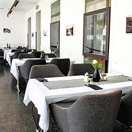 Zur Schonenburg Hotel Schönberg am Kamp