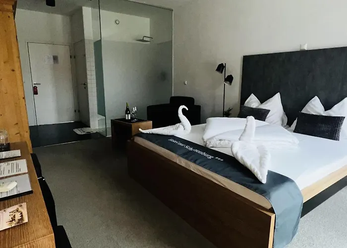 Zur Schonenburg Schonberg am Kamp